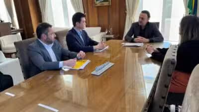 Imagem card com fundo