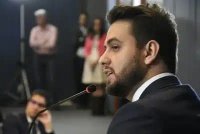 Imagem card com fundo