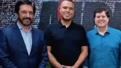 Imagem card com fundo