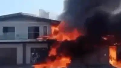 Imagem card com fundo